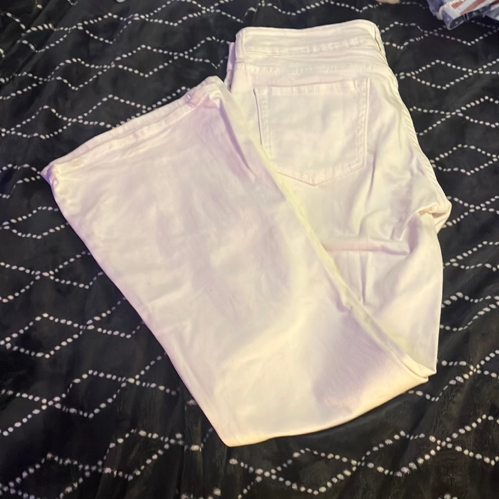 White flare jenas